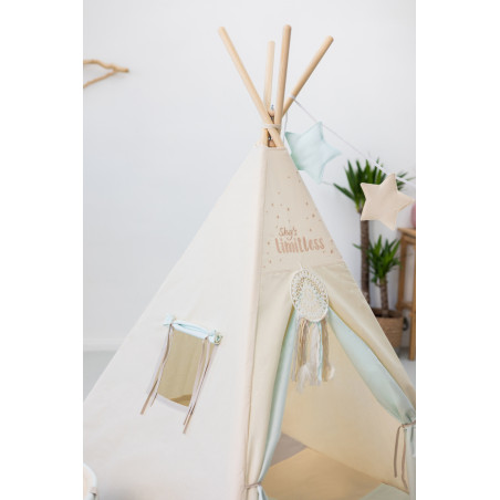 Tipi Błękitny Kącik – Duży Zestaw z Patchworkową Kołderką i Haftem Sky's Limitless | Sówka